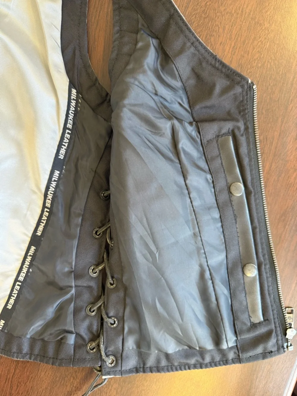 Milwaukee Leather Black Lace-Up Zipper Front Leather Vest/Top - Picture 8 of 9
